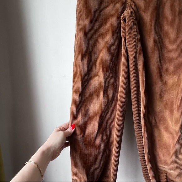 Aritzia TNA Chateau Brown Corduroy Jogger Pants 00 - Picture 6 of 9